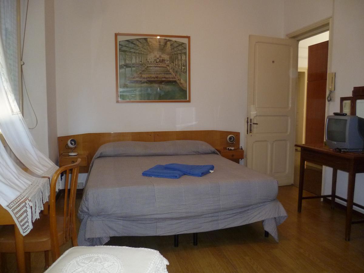 Pensione Elvezia Rapallo Habitación foto